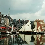 Le Maely, Au Calme, Centre De Honfleur