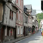Lejlighed Le Maely, Au Calme, Centre De *
