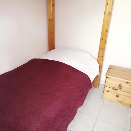 Le Maely, Au Calme, Centre De