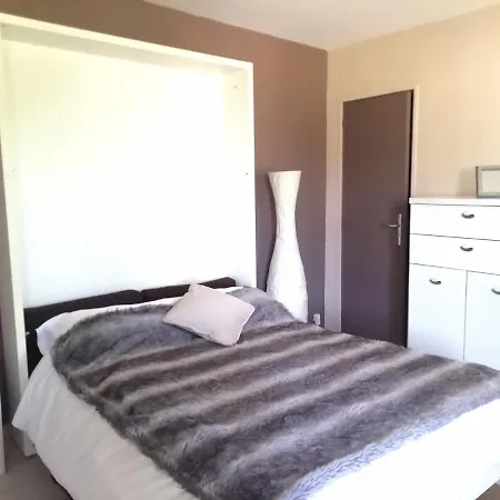 דירה Le Maely, Au Calme, Centre De