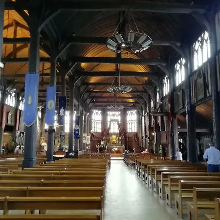 Le Maely, Au Calme, Centre De דירה הונפלר