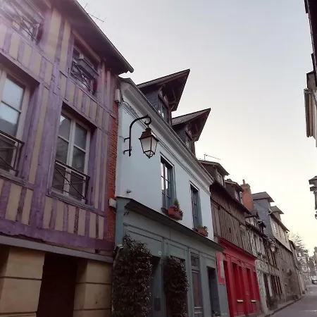 Lägenhet Le Maely, Au Calme, Centre De Honfleur