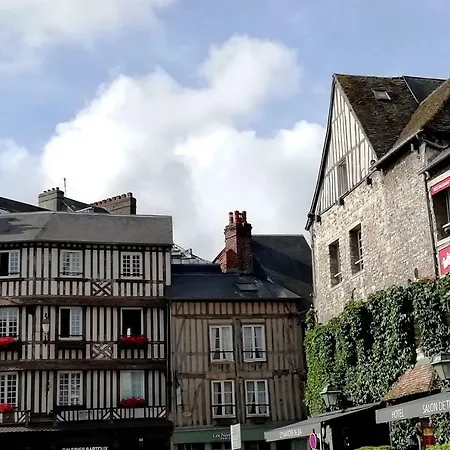 Lägenhet Le Maely, Au Calme, Centre De Honfleur