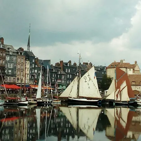 Le Maely, Au Calme, Centre De הונפלר