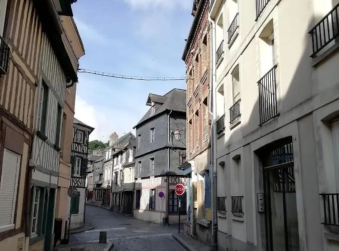 Le Maely, Au Calme, Centre De Appartamento Honfleur