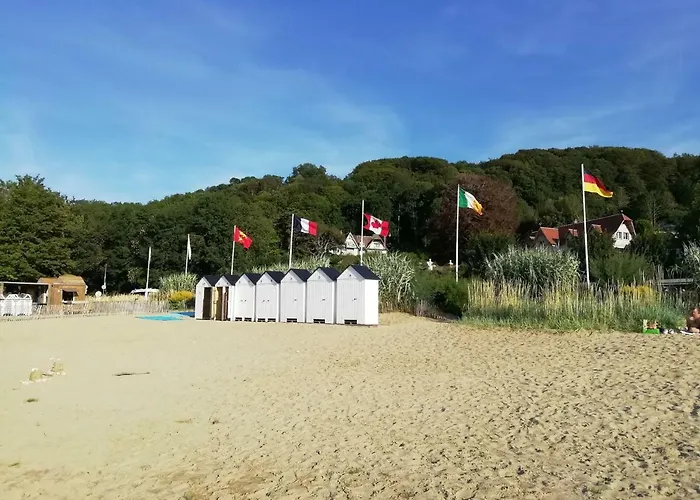 Le Maely, Au Calme, Centre De *