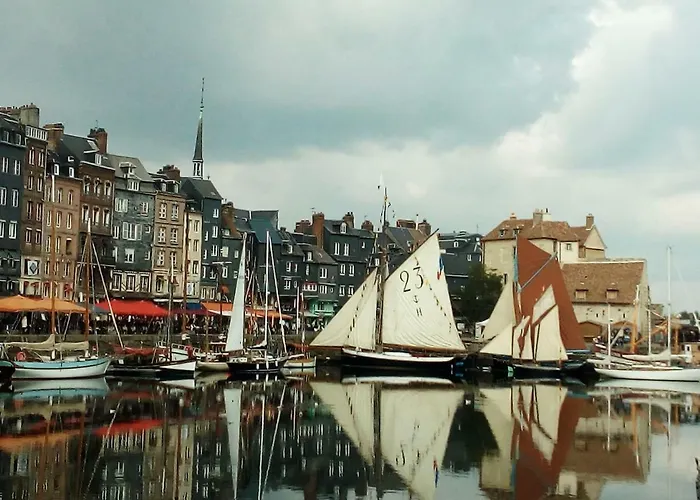Le Maely, Au Calme, Centre De Honfleur