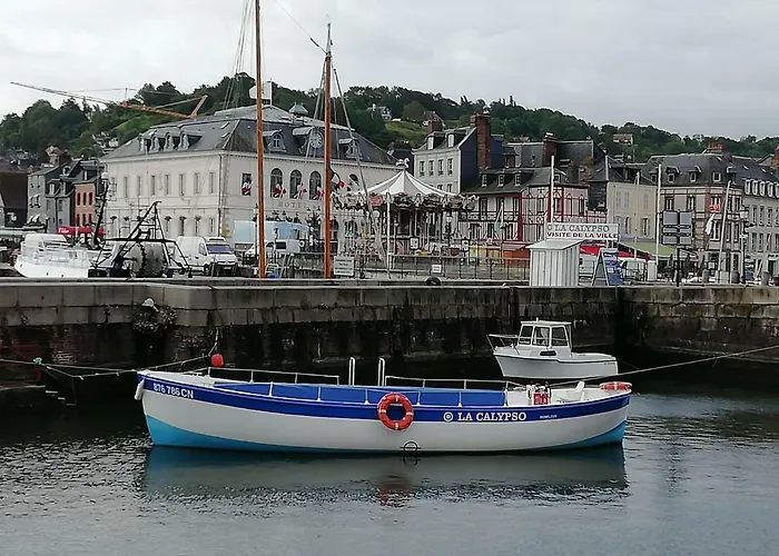 Le Maely, Au Calme, Centre De *